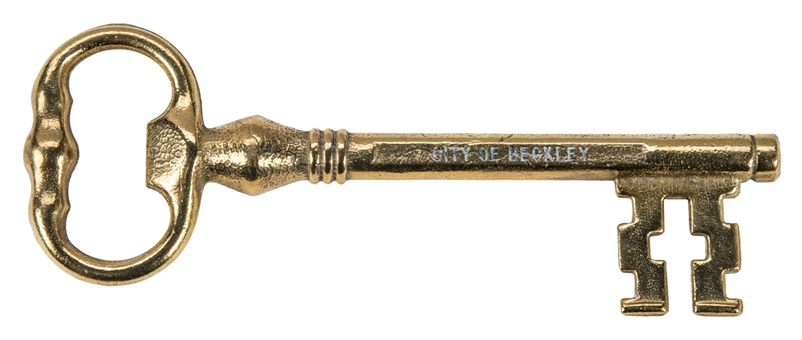 Key To The City Of Beckley Presented To Kareem Abdul-Jabbar By Mayor Emmett S. Pugh III (Abdul-Jabbar LOA)